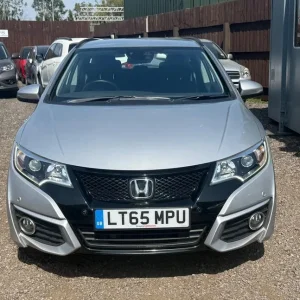 2015 Honda Civic 1.8 i-VTEC SE Plus Tourer Estate - Image 3