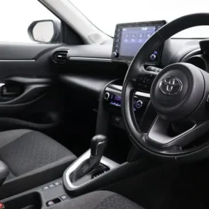 2023 Toyota Yaris Cross 1.5L Hybrid Icon Trim - Image 5