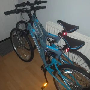 Two Challenge suspension bikes - Image 2