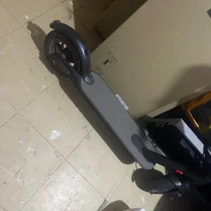 Electric scooter - Image 3