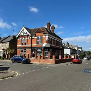 5 bedroom flat with garden and bike storage in Hutton, Westmorland and Furness