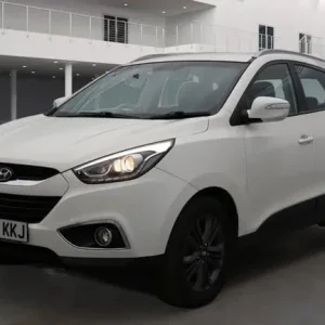 Hyundai IX35 Estate 2013 Manual AWD - Image 2