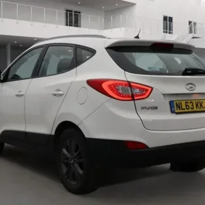 Hyundai IX35 Estate 2013 Manual AWD - Image 3