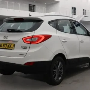 Hyundai IX35 Estate 2013 Manual AWD - Image 4