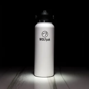 Wolfpak 40oz Arctic White Flask with 2 Straws - Image 2