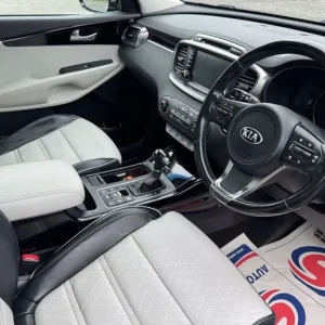 2017 Kia Sorento 2.2 CRDi Diesel SUV Estate - Image 7