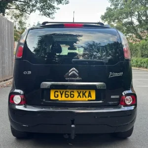 2016 Citroen C3 Picasso 1.2 PureTech Platinum MPV - Image 7