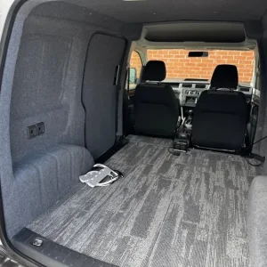 2016 Volkswagen Caddy 2.0 TDI C20 BlueMotion Tech Startline SWB Euro 6 (s/s) 5dr Panel Van - Image 3
