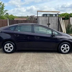2012 Toyota Prius S Hybrid 1.8L Automatic - Image 7