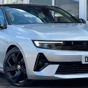 2023 Vauxhall Astra 1.2 Turbo GS Hatchback - Image 3