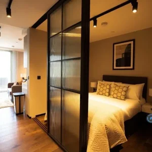 1 bedroom furnished room in The Stage - Image 5
