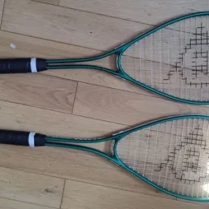 dunlop hire squash racket barely used