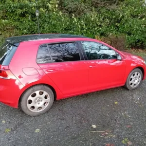 Volkswagen Golf Hatchback 2015 Manual 1.6 Diesel - Image 2