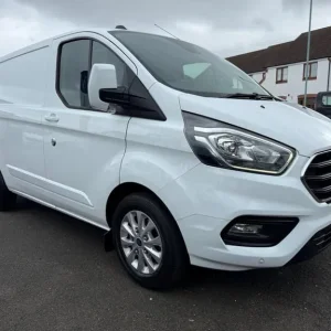 2021 Ford Transit Custom 2.0 EcoBlue Limited 5dr Panel Van Diesel Manual - Image 3