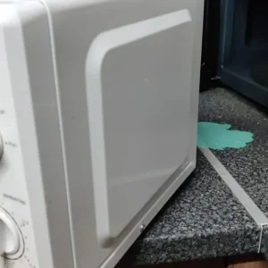 Morrisons 20L 80-0W Easy Use Microwave - Image 5