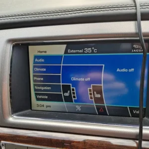 Jaguar XF 2011 3.0L Diesel, 4-door, Auto, 6-speed - Image 3