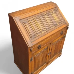 Vintage Light Oak Linenfold Front Bureau with Fitted Interior - Image 6