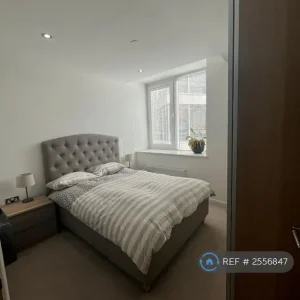 2 bedroom flat in Emerald House, Atherstone, North Warwickshire - Image 2