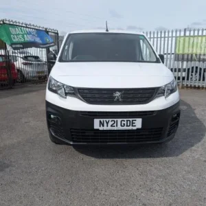 2021 Peugeot Partner 1.5 Bluehdi Diesel Van - Image 2