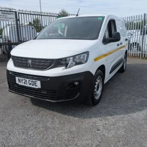 2021 Peugeot Partner 1.5 Bluehdi Diesel Van - Image 3