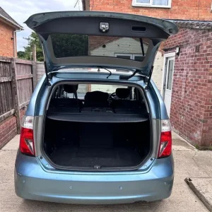 2005 Honda FR-V 5-door manual - Image 7