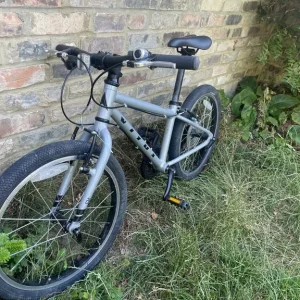 Vitus 20" kids bike 2024 - Image 4