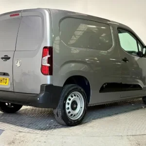 2025 Vauxhall Combo 1.5 Turbo D 2300 Prime Panel Van 5dr Diesel Manual Swb Euro 6 - Image 3