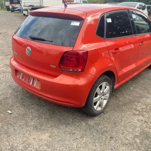 BREAKING 2013 VOLKSWAGEN POLO 1.2 TDI FOR PARTS - Image 3