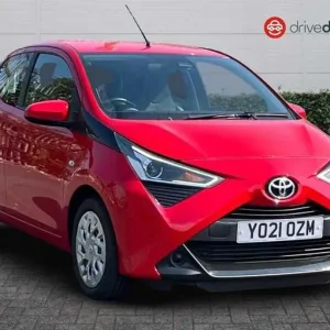 2021 Toyota Aygo 1.0 VVT-i X-Play Hatchback