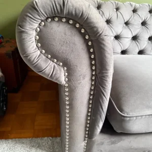 Chesterfield sofa - Image 3