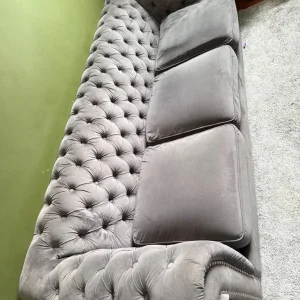 Chesterfield sofa - Image 4