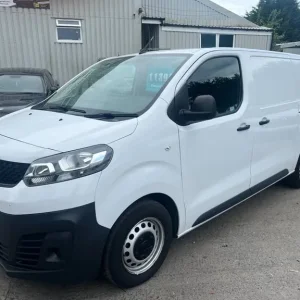 2022 Fiat Scudo 100 SX Panel Van Diesel Manual - Image 2