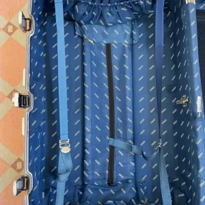 RIMOWA Large Aluminium Suitcase Used - Image 5