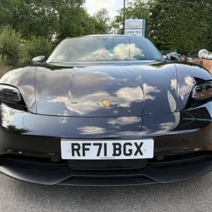 2022 Porsche Taycan 4S 79kWh 4WD Coupe - Image 2