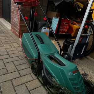 Bosch Rotak 32-12 Lawn Mower - Image 2