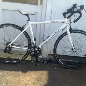 CLAUD BUTLER SABINE R2 ALUMINIUM ROAD BIKE WITH 700C WHEELS - Image 2