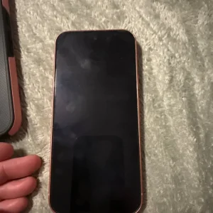 Google Pixel 9 - Image 2