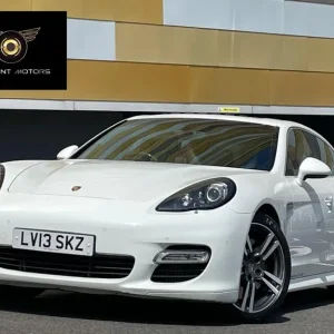 2013 Porsche Panamera 4.8T V8 Turbo Hatchback