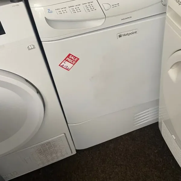WHITE 7KG HOTPOINT CONDENSER TUMBLE DRYER