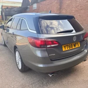2018 Vauxhall Astra 1.6T 16V 200 Elite Nav 5dr Estate Petrol Manual - Image 5
