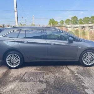 2018 Vauxhall Astra 1.6T 16V 200 Elite Nav 5dr Estate Petrol Manual - Image 8