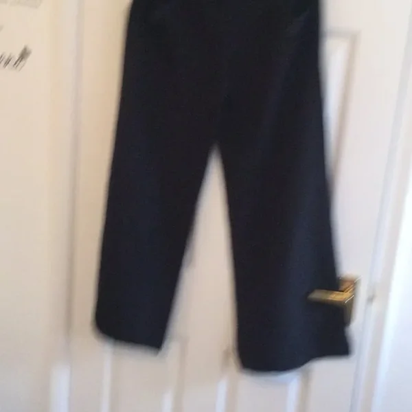 Ladies linen trousers black