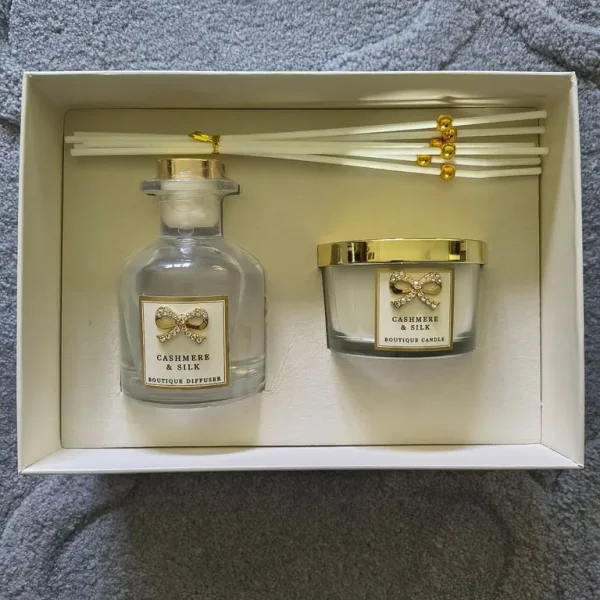 Candle and diffuser gift set