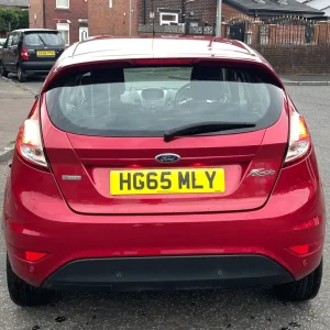 2016 Ford Fiesta Zetec hatchback manual - Image 2