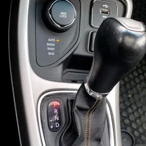 2018 Jeep Compass 2.4L Petrol LHD 4x4 - Image 8