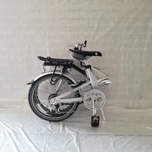 🚲 Almost New Giant Halfway Folding Bike 7-Speed Lightweight with Warranty - Image 3