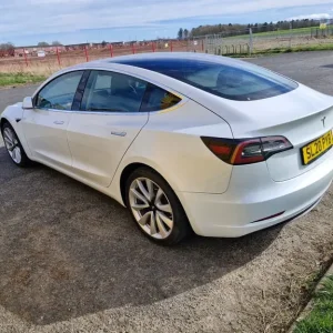 Tesla Model 3 Dual Motor Long Range 2020 - Image 7