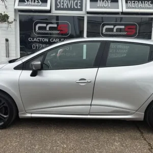 2017 Renault Clio 1.2 TCe Dynamique S Nav EDC Euro 6 (s/s) 5dr Hatchback - Image 4