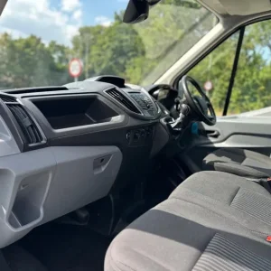 2019 Ford Transit 2.0 EcoBlue 350 FWD Panel Van Diesel Manual - Image 8