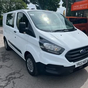 2022 Ford Transit Custom 300 LEADER DCIV ECOBLUE CREW VAN 6 SEATER - Image 4